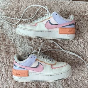 AF1 shadows